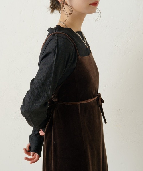 Kastane(カスタネ)の「シャーリングメロウプルオーバー(Tシャツ/カットソー・レディース・ブラック/サックスブルー/アイボリー・FREE)」の6枚目の写真