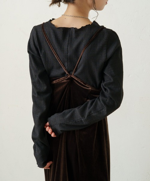 Kastane(カスタネ)の「シャーリングメロウプルオーバー(Tシャツ/カットソー・レディース・ブラック/サックスブルー/アイボリー・FREE)」の11枚目の写真