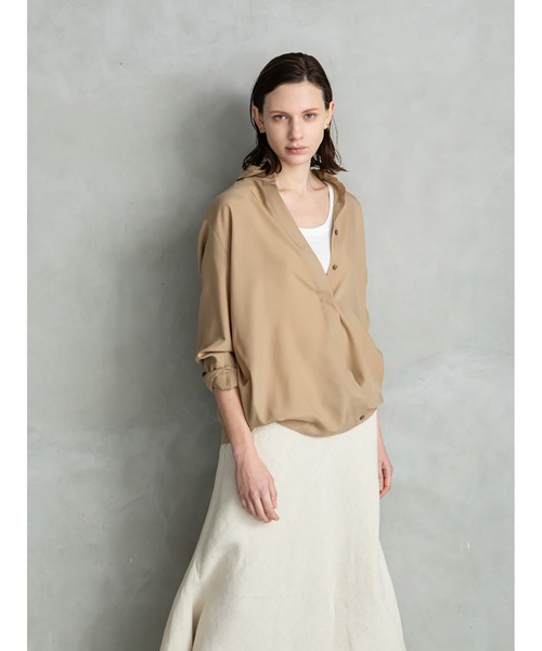 enchainement（アンシェヌマン）の「Shirts（シャツ/ブラウス・レディース・ベージュ/ライトグリーン・フリー）」の2枚目の写真