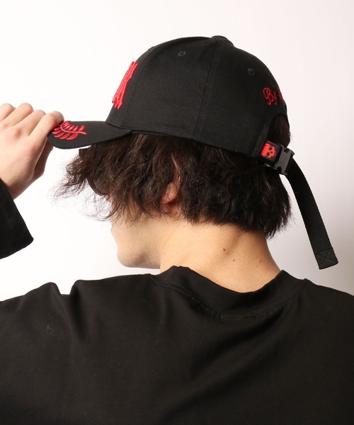 ByTheR（バイザアール）の「BYTHER 韓国ブランド 月桂樹刺繍キャップ（キャップ・メンズ・ブラック・FREE）」の2枚目の写真