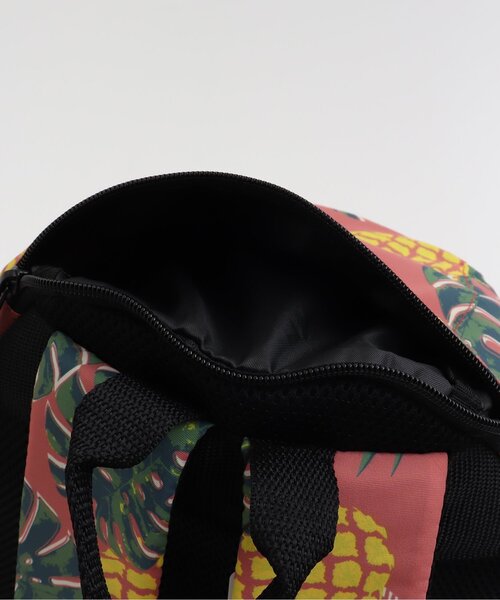 F.O.KIDS(エフオーキッズ)の「DAILY BACKPACK(バックパック/リュック・キッズ・レインボー/レッド/ネイビー/ブラック/カモフラージュ・X-SMALL/SMALL/MEDIUM)」の16枚目の写真