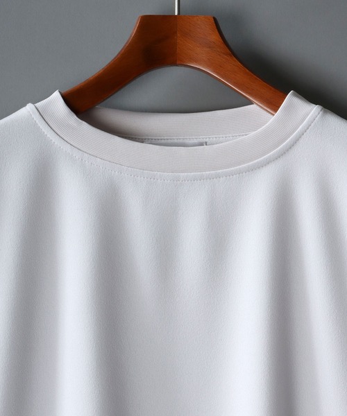 SITRY（シトリー）の「Cut georgette Big silhouette mock neck pullover/カット ジョーゼット ビッグシルエット モックネック プルオーバー（Tシャツ/カットソー・メンズ・ブラック/ネイビー/グレー/オフホワイト/グレイッシュベージュ/グレイッシュブルー/ブラウン/チャコールグレー・M/L/XL）」の9枚目の写真