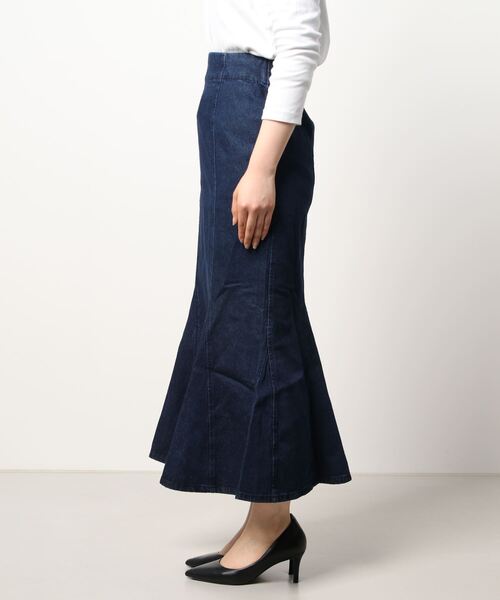 COLONY 2139（コロニートゥーワンスリーナイン）の「マチ入りデニムマーメイドスカート（スカート・レディース・ネイビー/ブラック/ブルー・FREE）」の5枚目の写真