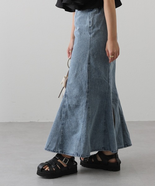 COLONY 2139（コロニートゥーワンスリーナイン）の「マチ入りデニムマーメイドスカート（スカート・レディース・ネイビー/ブラック/ブルー・FREE）」の10枚目の写真
