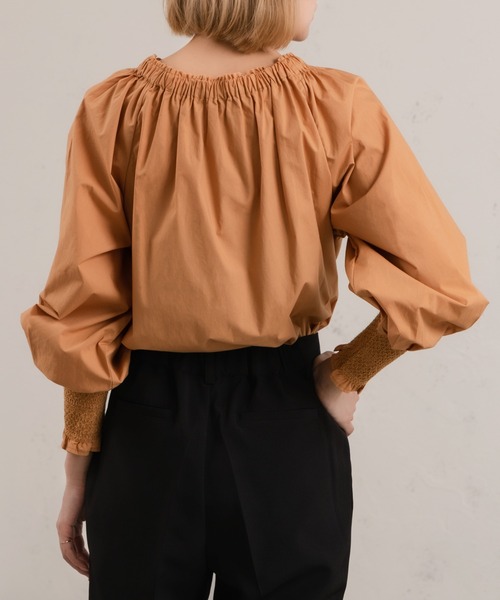 Ezick（エジック）の「タイプライターギャザーブラウス（シャツ/ブラウス・レディース・オレンジ/オフホワイト・FREE）」の5枚目の写真