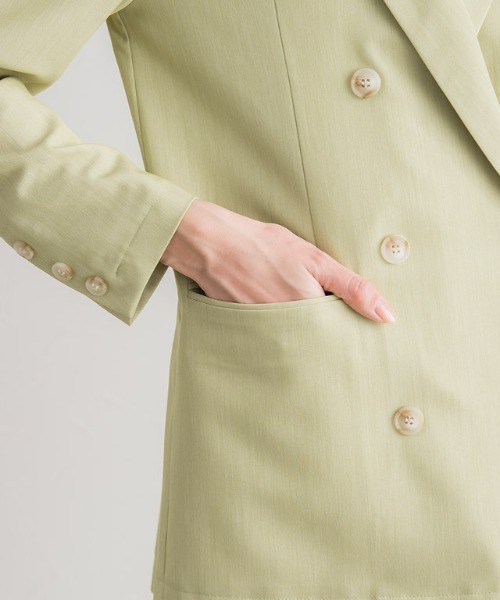 ダブルボタンジャケット