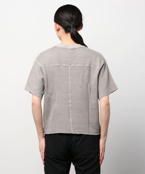 Reebok（リーボック）の「 クラシックス ナチュラルダイ ワッフル Tシャツ / Classics Natural Dye Waffle T-Shirt /（Tシャツ/カットソー・レディース・ライトグレー/スカイブルー・SMALL/MEDIUM/LARGE/X-LARGE）」の9枚目の写真