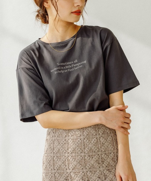 mysty woman(ミスティウーマン)の「ロゴプリントTシャツ 285711(Tシャツ/カットソー・レディース・オフホワイト/オレンジ/チャコール・FREE)」の3枚目の写真