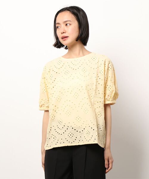 Lugnoncure(ルノンキュール)の「アイレットレーストップス(シャツ/ブラウス・レディース・イエロー/オフホワイト/チャコール・フリ-)」の1枚目の写真
