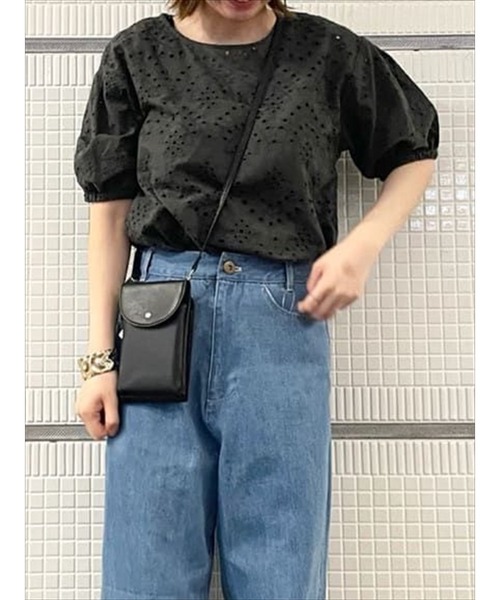 Lugnoncure(ルノンキュール)の「アイレットレーストップス(シャツ/ブラウス・レディース・イエロー/オフホワイト/チャコール・フリ-)」の3枚目の写真