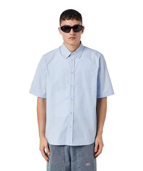 DIESEL（ディーゼル）の「メンズ シャツ 半袖 ストライプ（シャツ/ブラウス・メンズ・ライトブルー・X-SMALL/X-LARGE/LARGE/XX-LARGE/MEDIUM/SMALL）」の8枚目の写真