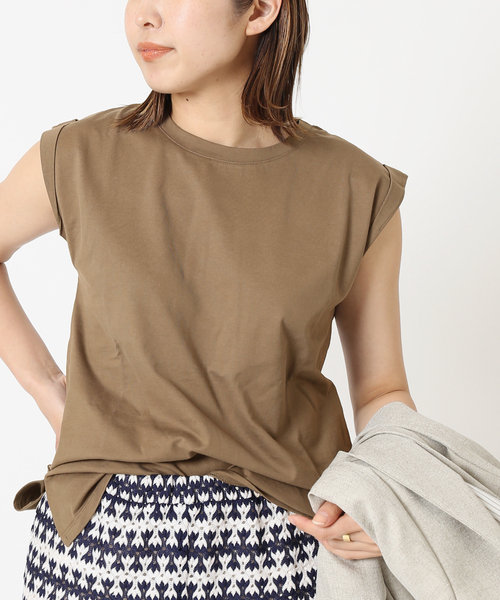 journal standard L'essage(ジャーナルスタンダードレサージュ)の「スワイーノースリーブ(Tシャツ/カットソー・レディース・ホワイト/チャコールグレー/ブラウン/ピンク・FREE)」の3枚目の写真