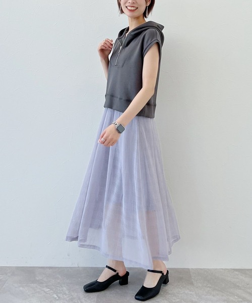 mysty woman(ミスティウーマン)の「シアータックフレアスカート 285516(スカート・レディース・アイボリー/ブラック/グレー・FREE)」の16枚目の写真