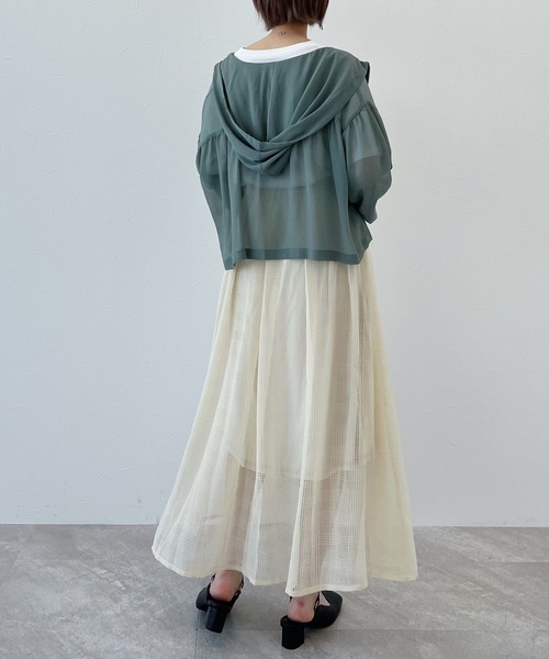 mysty woman(ミスティウーマン)の「シアータックフレアスカート 285516(スカート・レディース・アイボリー/ブラック/グレー・FREE)」の6枚目の写真