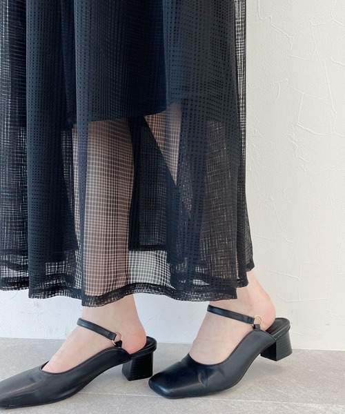 mysty woman(ミスティウーマン)の「シアータックフレアスカート 285516(スカート・レディース・アイボリー/ブラック/グレー・FREE)」の5枚目の写真