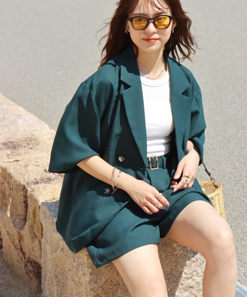 libelle more(リベル モア)の「ドライタッチ ダブルジャケットセットアップ(セットアップ・レディース・ベージュ/チャコールグレー/グリーン・L/M)」の15枚目の写真