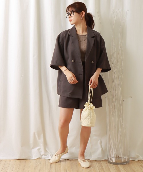 libelle more(リベル モア)の「ドライタッチ ダブルジャケットセットアップ(セットアップ・レディース・ベージュ/チャコールグレー/グリーン・L/M)」の18枚目の写真