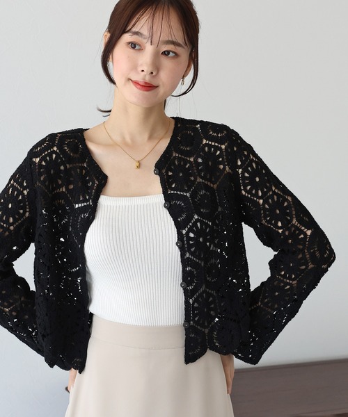 BLUEEAST（ブルーイースト）の「モチーフクロシェレースカーディガン（カーディガン/ボレロ・レディース・アイボリー/ベージュ/ブラック/ブラック系/ベージュ系/ホワイト系・MEDIUM）」の4枚目の写真