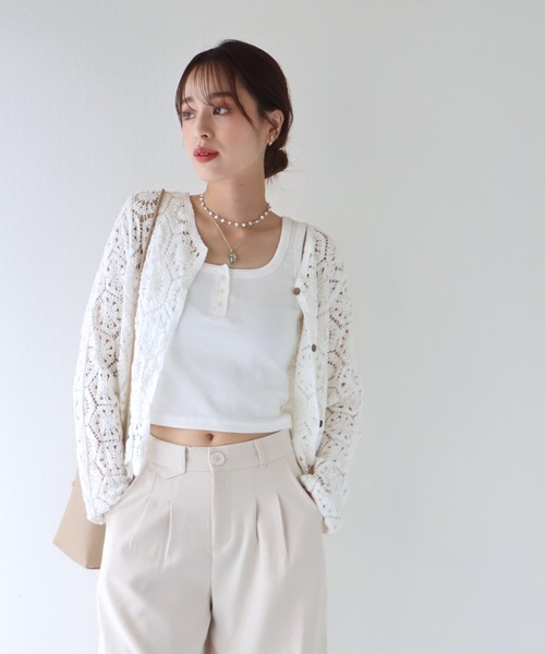 BLUEEAST（ブルーイースト）の「モチーフクロシェレースカーディガン（カーディガン/ボレロ・レディース・アイボリー/ベージュ/ブラック/ブラック系/ベージュ系/ホワイト系・MEDIUM）」の12枚目の写真