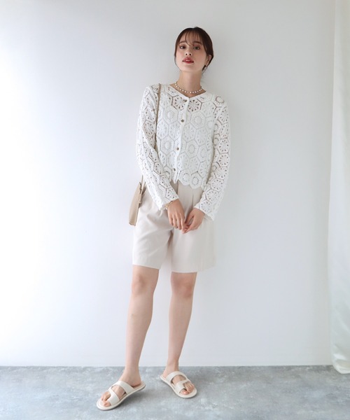 BLUEEAST（ブルーイースト）の「モチーフクロシェレースカーディガン（カーディガン/ボレロ・レディース・アイボリー/ベージュ/ブラック/ブラック系/ベージュ系/ホワイト系・MEDIUM）」の14枚目の写真