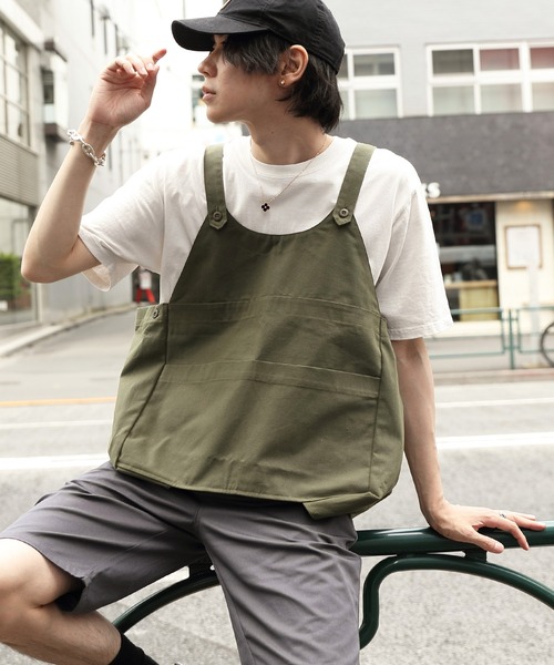 8(eight)（エイト）の「ダックミリタリーエプロンベスト（ベスト