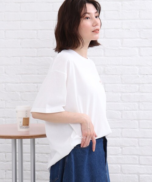 SHOO・LA・RUE(シューラルー)の「◆バックプリントTシャツ(Tシャツ/カットソー・レディース・ホワイト系/ピンク系・01/02/03)」の5枚目の写真