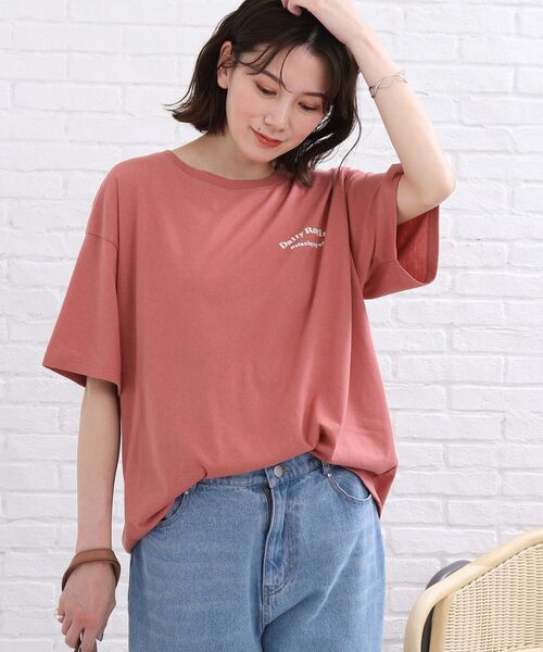 SHOO・LA・RUE(シューラルー)の「◆バックプリントTシャツ(Tシャツ/カットソー・レディース・ホワイト系/ピンク系・01/02/03)」の11枚目の写真