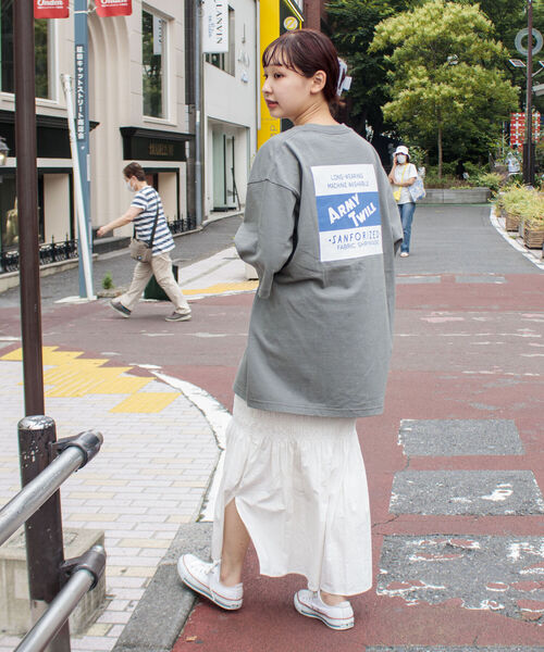 ARMY TWILL（アーミーツイル）の「【ARMY TWILL/アーミーツイル】別注 バックプリントロゴTシャツ ビッグシルエット（Tシャツ/カットソー・メンズ・ホワイト/チャコールグレー/ブルーグレー・M/L）」の9枚目の写真