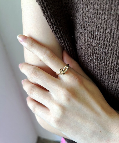 LIAN（リアン）の「シンプルノットリング（リング・レディース・シルバー/ゴールド・FREE）」の12枚目の写真