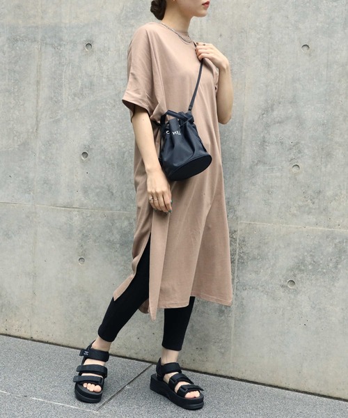 Right-on（ライトオン）の「【HONEYSUCKLE ROSE】フレンチスリーブチュニック（チュニック・レディース・ダークグレー/ライトベージュ/ブラウン・L/M）」の8枚目の写真