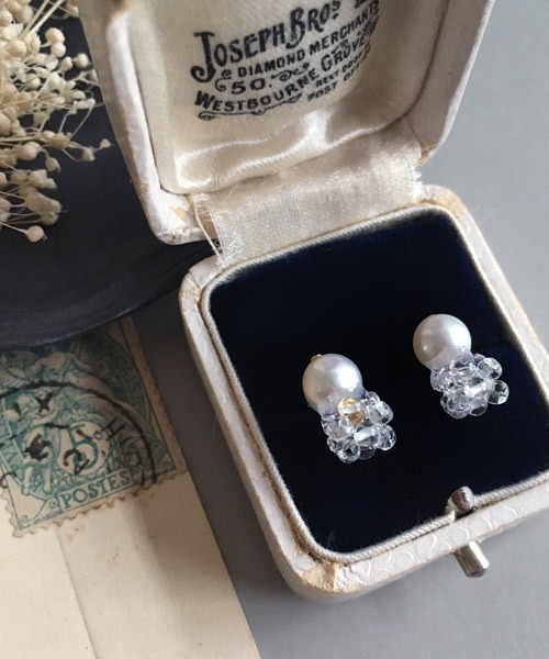 tone(トーン)の「【malle la brocante/マルラブロカント】誕生石と淡水パールのプチピアス(チタン)(ピアス(両耳用)・レディース・ホワイト/パープル/ネイビー/レッド/サックスブルー/ピンク/ライム/イエロー/ブルー/グリーン/マルチ/クリア・FREE)」の16枚目の写真