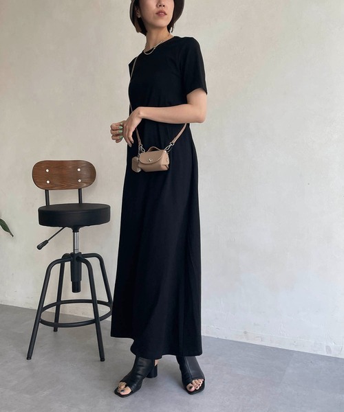 CAPRICIEUX LE'MAGE（カプリシューレマージュ）の「バックオープンＴワンピース（ワンピース・レディース・ブラック/モカ/ホワイト系その他・FREE）」の22枚目の写真