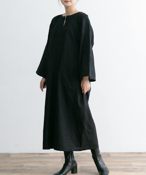 Sara mallika/Mirror Embroidery Dress