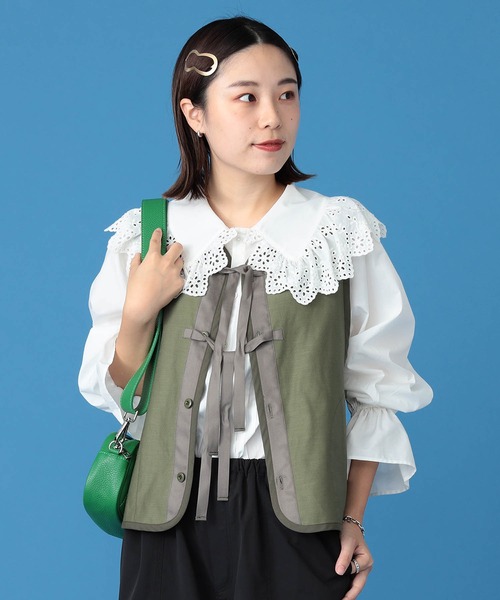 BeAMS DOT(ビームスドット)の「【WEB限定】BeAMS DOT / ベスト×フリルブラウスSET(ベスト・レディース・オリーブ/ベージュ/ブラック・S/M/L)」の22枚目の写真