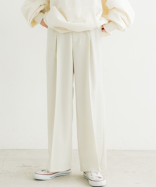 coca（coca）（コカ）の「ウールタッチカルゼインタックパンツ（スラックス・レディース・アイボリー/ブラック/イエロー/グリーン・M/L）」の2枚目の写真