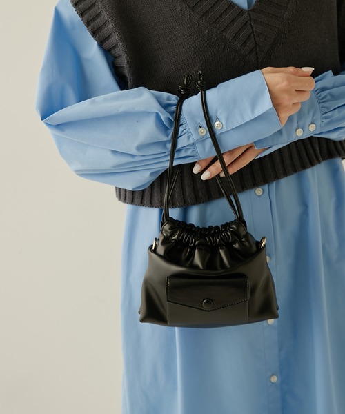 PAPILLONNER（パピヨネ）の「【OT】ドロストチェーンショルダー/PAPILLONNER/パピヨネ（ショルダーバッグ・レディース・レモンイエロー/ブラック/ホワイト・FREE）」の3枚目の写真