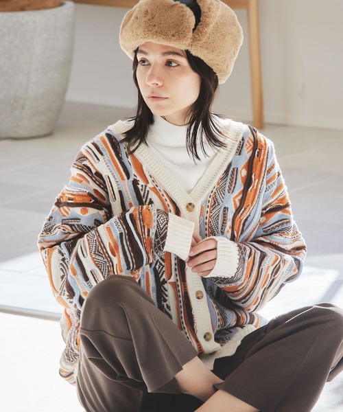 niko and（ニコアンド）の「ヴィンテージライク3Dジャガード