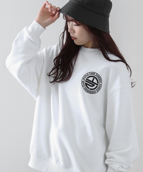 SIDEWAY STANCE（サイドウェイスタンス）の「【SIDEWAY STANCE】プリント スウェット トレーナー（スウェット・メンズ・オートミール/ブラック/ホワイト系その他/ブラック系その他2/ブラック系その他/ホワイト系その他2/ホワイト系/ホワイト系2/ホワイト系1/ブラック系1/ブラック系/ブラック系2/グレー/ネイビー系1/ブラック系3/ライトグレー系3/ブラック系4/ライトグレー系4/ネイビー系3/ネイビー系4・LARGE/MEDIUM/X-LARGE/SMALL）」の4枚目の写真