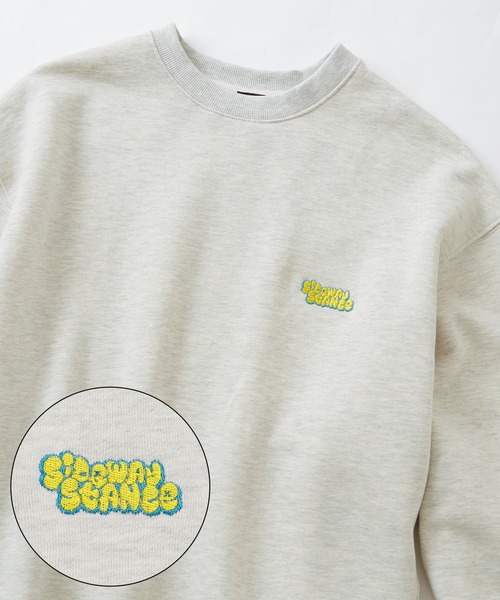 SIDEWAY STANCE（サイドウェイスタンス）の「【SIDEWAY STANCE】プリント スウェット トレーナー（スウェット・メンズ・オートミール/ブラック/ホワイト系その他/ブラック系その他2/ブラック系その他/ホワイト系その他2/ホワイト系/ホワイト系2/ホワイト系1/ブラック系1/ブラック系/ブラック系2/グレー/ネイビー系1/ブラック系3/ライトグレー系3/ブラック系4/ライトグレー系4/ネイビー系3/ネイビー系4・LARGE/MEDIUM/X-LARGE/SMALL）」の3枚目の写真