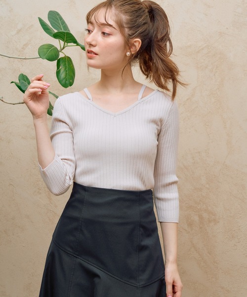 Noela - 【新品】Noela ワンショルダーニット ベージュ Noela ニット セーター ワンショルダーニット レディース