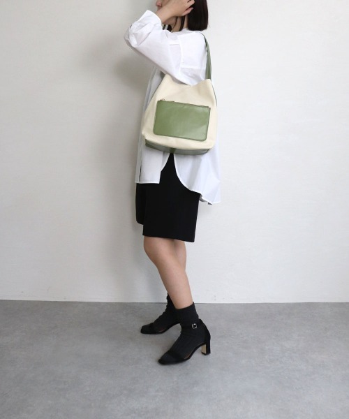 T・S・L（ティーエスエル）の「ハンプ×合皮バケツ型トートバッグ（トートバッグ・レディース・ミント/イエロー/ブラウン/ブラック・FREE）」の7枚目の写真