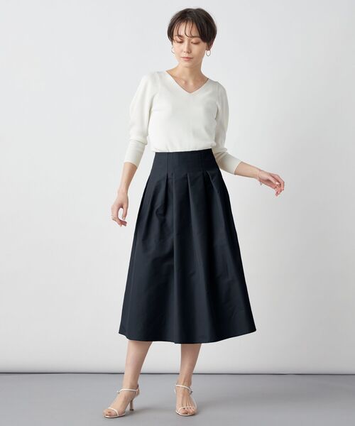 NOLLEY’S Sophi（ノーリーズソフィ）の「ウォッシャブルタフタランダムタックスカート（スカート・レディース・ベージュ/ネイビー/オフホワイト・38/36/34）」の14枚目の写真