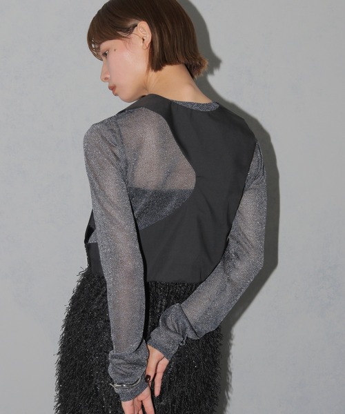 cheriella（シェリエラ）の「【cheriella】WEB限定カーブカットショートベスト WEB LIMITED CURVE CUT SHORT VEST（ベスト・レディース・ブラック/ベージュ・M）」の18枚目の写真