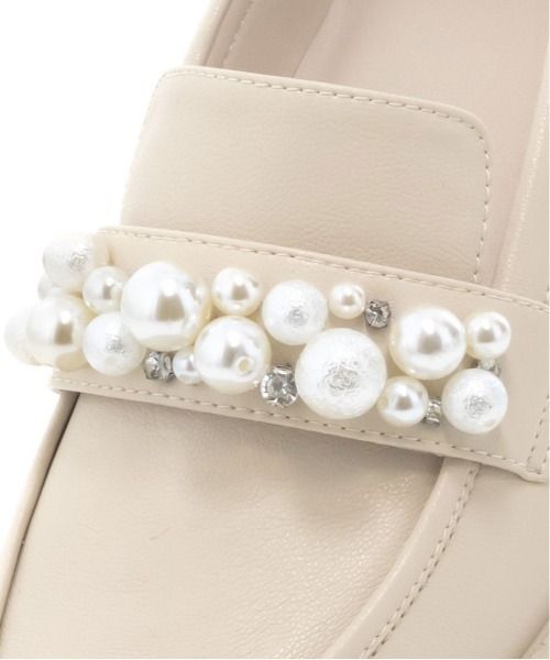 RANDA（ランダ）の「パール×ビジュー厚底ローファー（ローファー・レディース・ブラック/アイボリー・M/LL/L/S）」の17枚目の写真