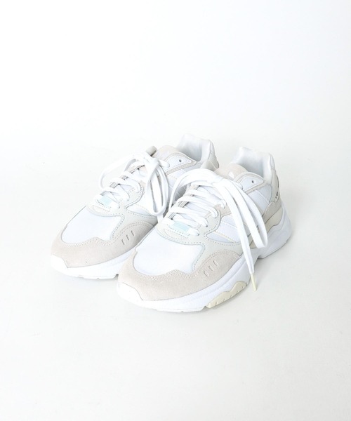 adidas Originals（アディダスオリジナルス）の「adidas