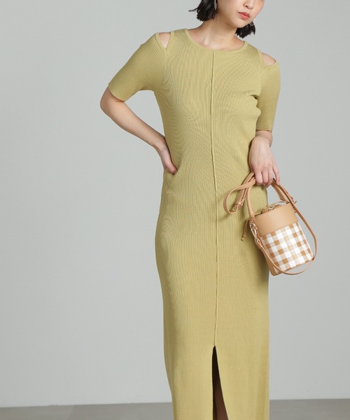 FREE'S MART（フリーズマート）の「◆肩スリット半袖リブニットワンピース（ワンピース・レディース・ブラック/ホワイト/イエロー・SMALL/MEDIUM）」の18枚目の写真