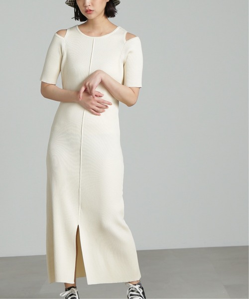 FREE'S MART（フリーズマート）の「◆肩スリット半袖リブニットワンピース（ワンピース・レディース・ブラック/ホワイト/イエロー・SMALL/MEDIUM）」の6枚目の写真