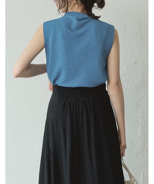 Re:EDIT（リエディ）の「[2023 SUMMER COLLECTION]カットジャガードプチハイネックノースリーブトップス（Tシャツ/カットソー・レディース・ホワイト/モカ/ブラック/ブルー・LARGE/MEDIUM）」の17枚目の写真