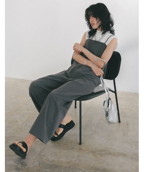 Re:EDIT（リエディ）の「[2023 SUMMER COLLECTION]カットジャガードプチハイネックノースリーブトップス（Tシャツ/カットソー・レディース・ホワイト/モカ/ブラック/ブルー・LARGE/MEDIUM）」の13枚目の写真