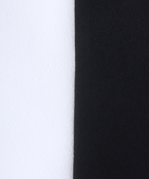 SITRY（シトリー）の「amundsen  cloth switching T-shirt /梨地 切り替え Tシャツ（Tシャツ/カットソー・メンズ・グレイッシュブルー/ホワイト/ライトグレー/ブラック・M/L）」の11枚目の写真